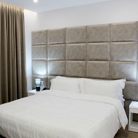 Ramel Hotel Tirana Bagian luar foto